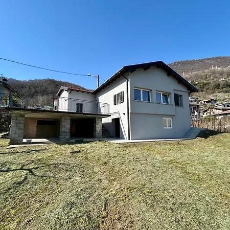 Vicino Al Lago, Con Ampio Giardino E Parcheggio * Gera Lario