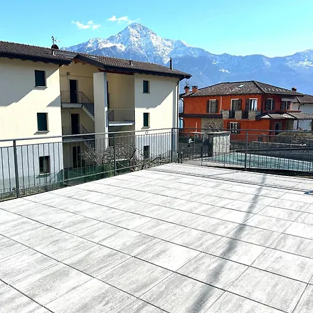 Vicino Al Lago, Con Ampio Giardino E Parcheggio Gera Lario
